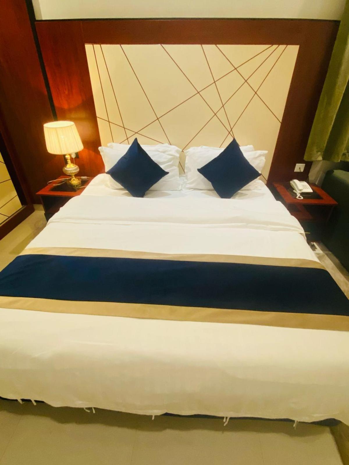 Al Joon Hotel Rijad Zewnętrze zdjęcie